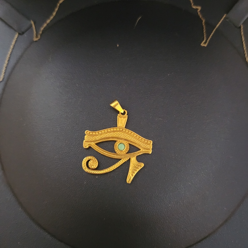 Gold Eye of Horus Pendant